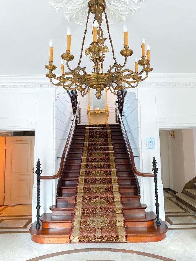 Bed & Breakfast Butikowy Palac